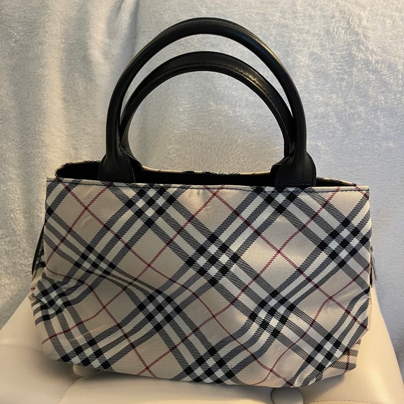 BURBERRY Blue Label Nova Check Three Compartment Arm Bag - Picture 2 of 13